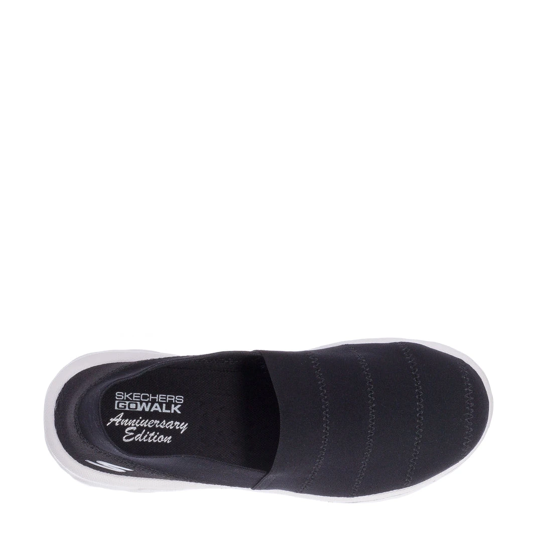 SKECHERS PERFORMANCE Go Walk Classic - Womens BEST SELLERS