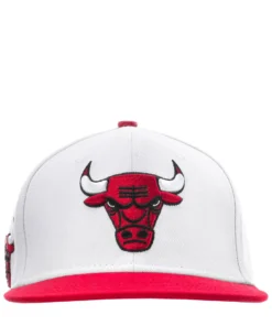 PRO STANDARD Bulls 2-Tone Logo Snapback Hat NEW ARRIVALS