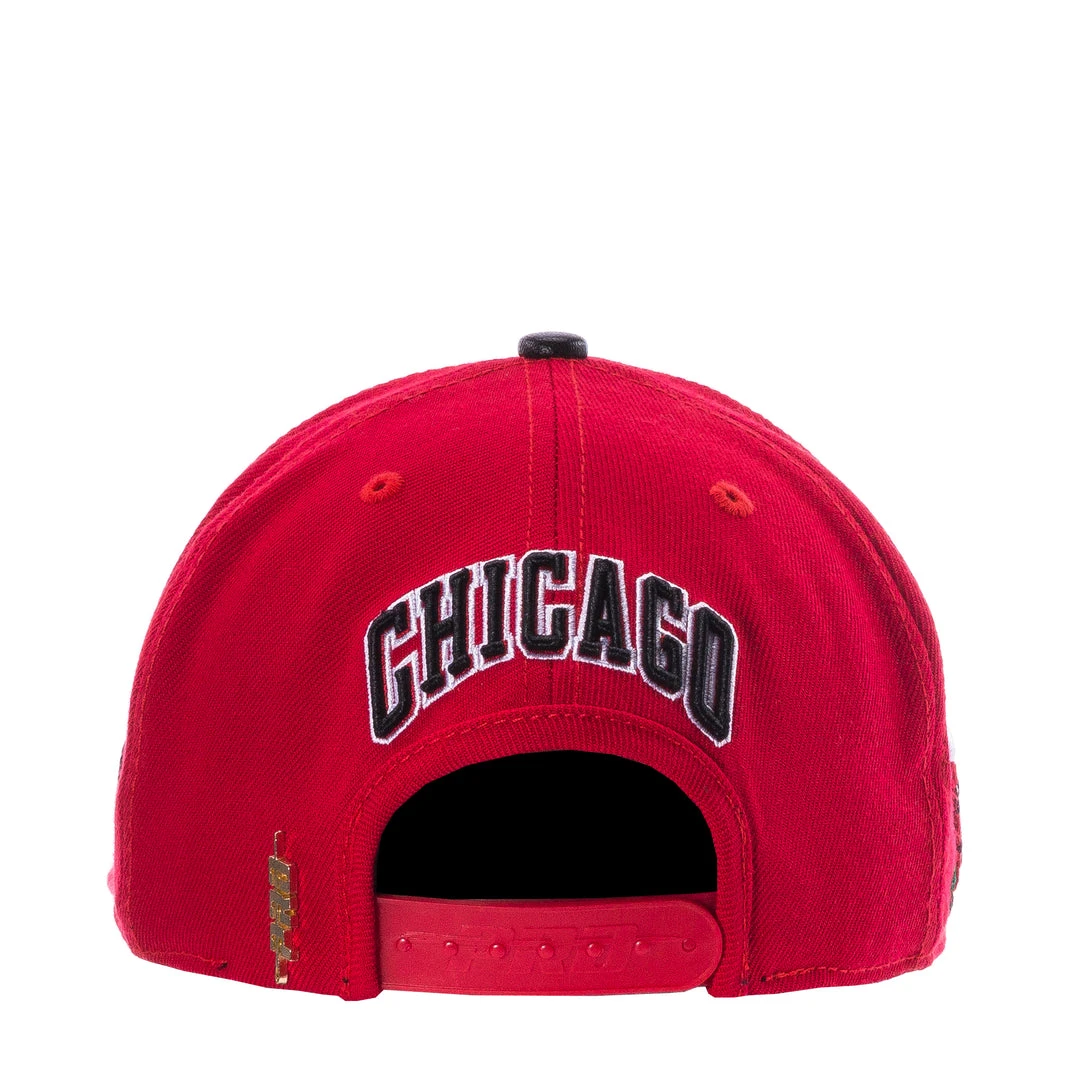 PRO STANDARD Bulls Roses Snapback Hat NEW ARRIVALS