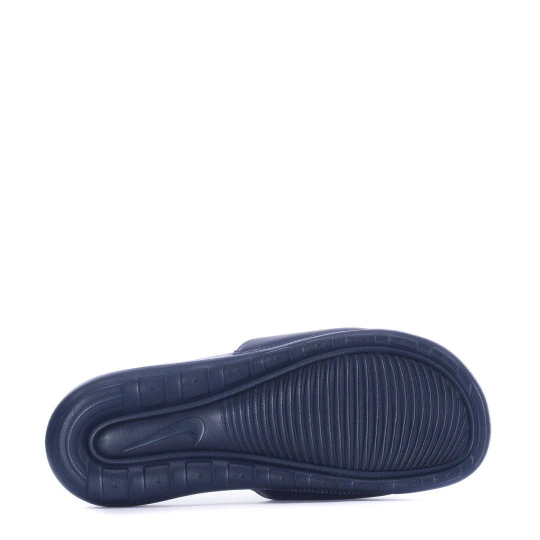 NIKE Victori One - Mens