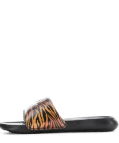 NIKE BEST SELLERS Victori One Print Slide - Womens