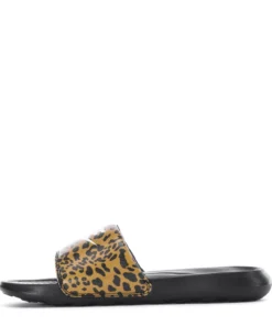 NIKE Victori One Print - Womens