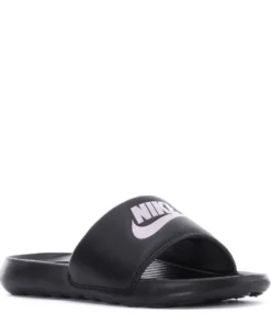 NIKE BEST SELLERS Victori One - Womens