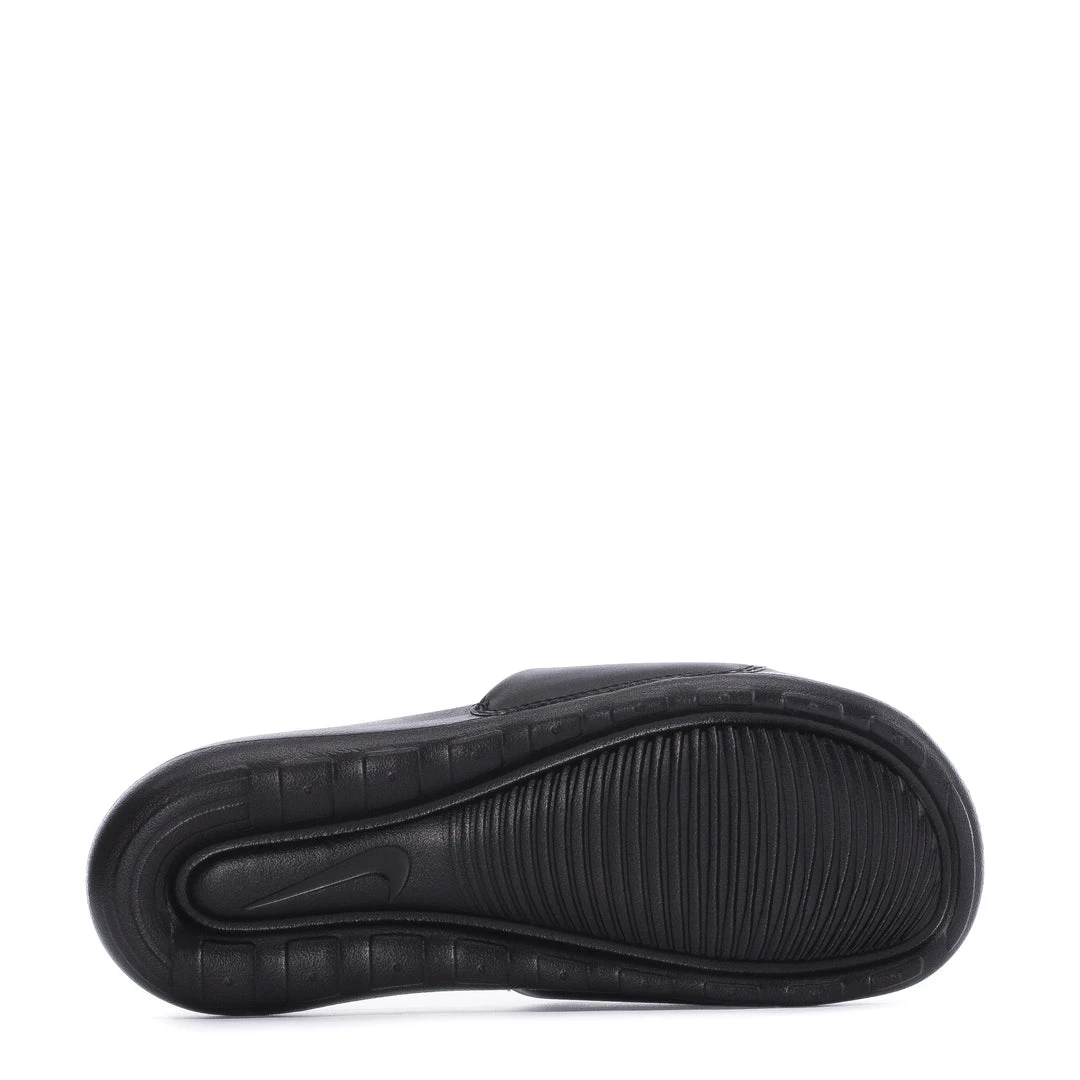 NIKE BEST SELLERS Victori One - Womens