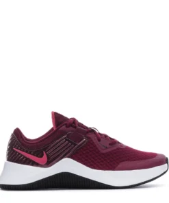 NIKE MC Trainer - Womens