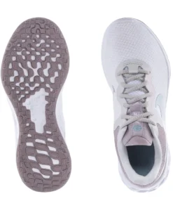 NIKE Revolution 6 Next Nature - Womens
