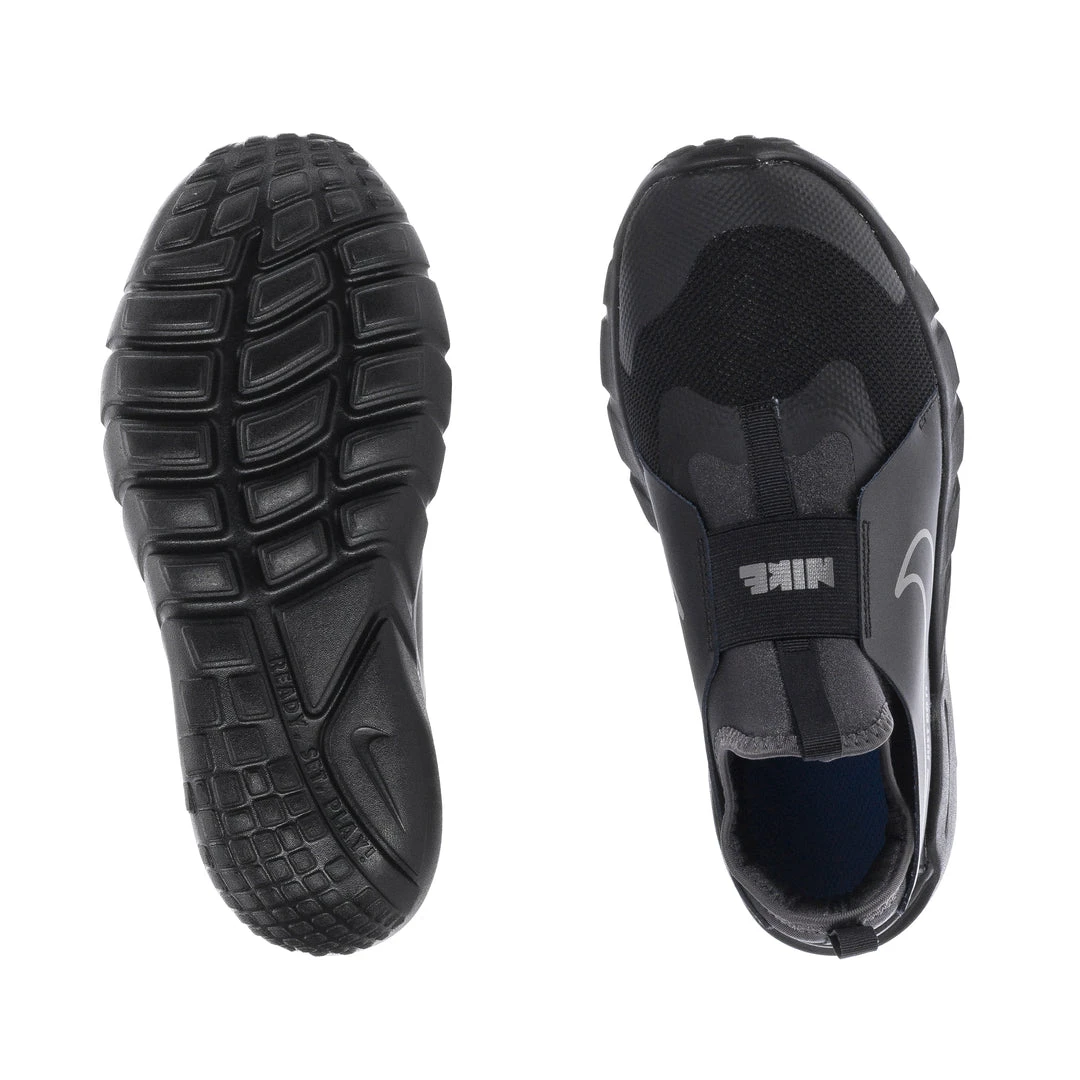 NIKE Flex Runner 2 - Youth NEW ARRIVALS