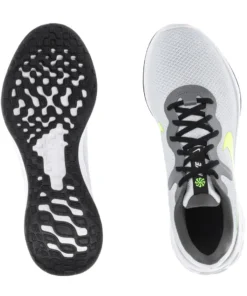NIKE Revolution 6 Next Nature - Mens