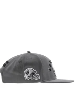 PRO STANDARD Raiders Stacked Logo Snapback Hat