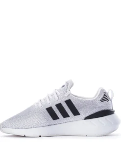 ADIDAS BEST SELLERS Swift Run 22 - Womens