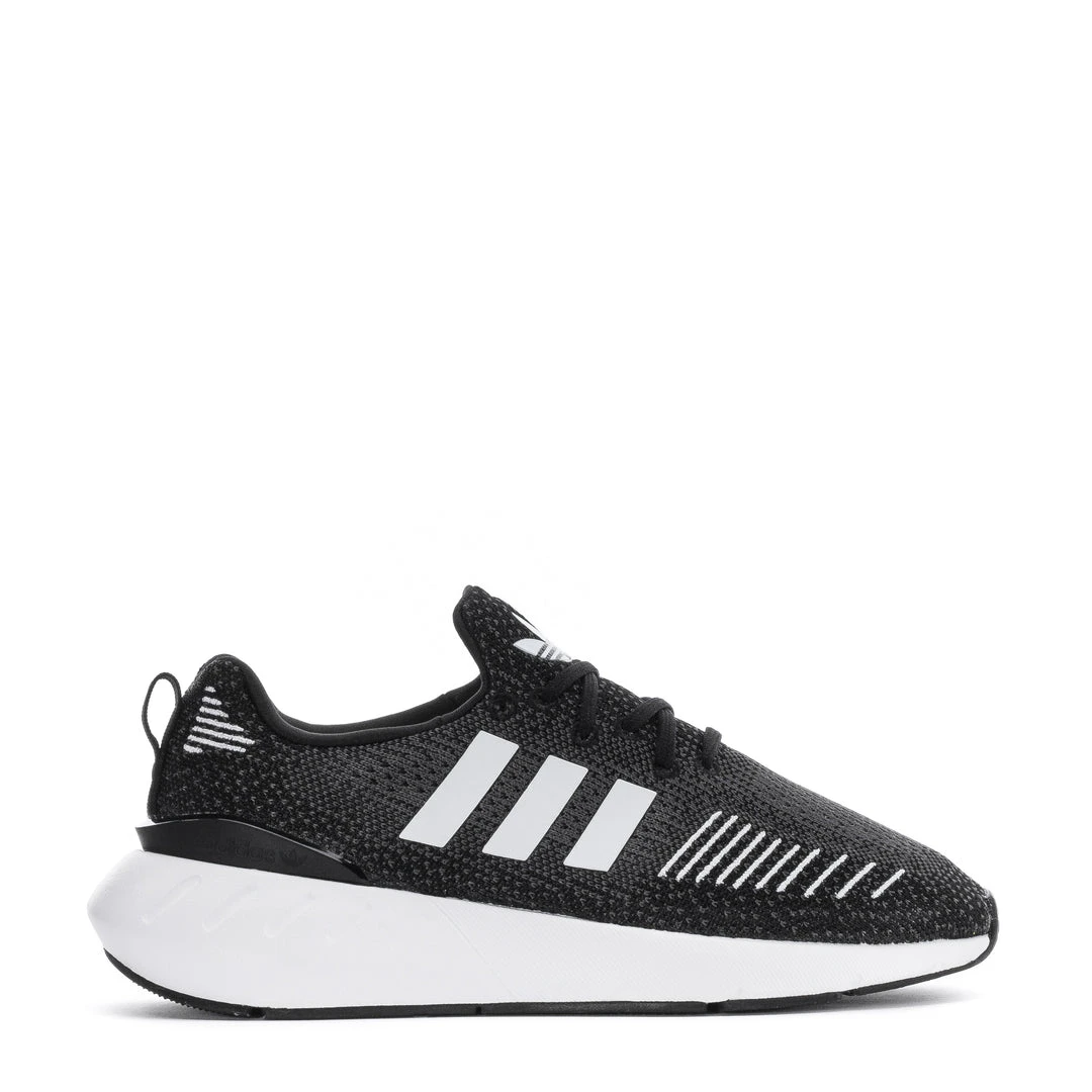 ADIDAS BEST SELLERS Swift Run 22 - Womens