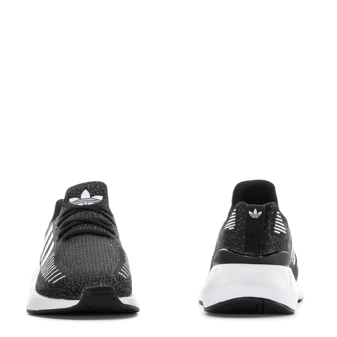 ADIDAS BEST SELLERS Swift Run 22 - Womens