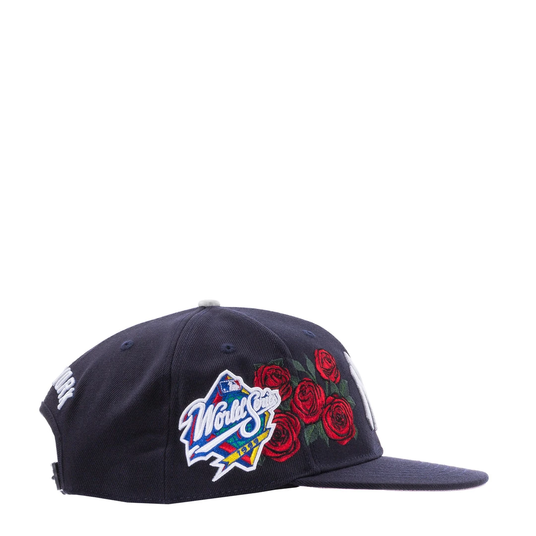 PRO STANDARD ACCESSORIES Yankees Roses Snapback Hat