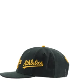 PRO STANDARD Athletics Roses Snapback Hat ACCESSORIES