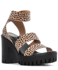 CELIA BEST SELLERS Sandy Heeled Lugg Sandal - Womens